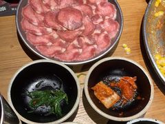 -青瓦炭韩潮烤肉(花园道店)