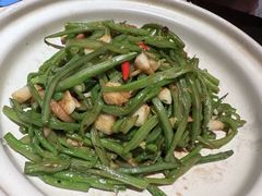 -鸽子侯·家宴·平价海鲜(市图书馆店)