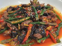 -川流不息·地道川菜·小龙虾(松东路店)