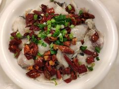 -喜乐餐厅•灯笼虾球首创者•本地小海鲜(二马路店)