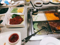 -海底捞火锅(海宁路店)