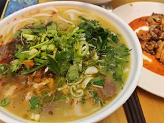-文山荷鲜居(翠湖店)