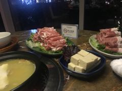 -山港凯悦酒店·BEBA海滩烧烤餐厅酒吧