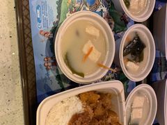 -横琴湾畔餐厅(长隆海洋王国白鲸剧场店)