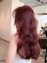 -PE SALON