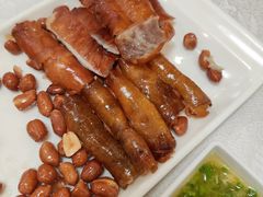 -津津菜馆(绝没分店)