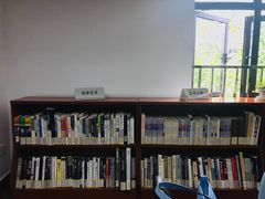 内景-上海市静安区图书馆(新闸路馆)