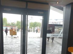 -麦当劳(国家体育场南路店)
