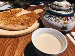 哈萨克奶茶-纳瓦新疆菜(银都店)