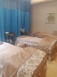 -广州健丽·去眼袋医疗美容机构