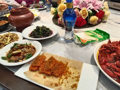 -百姓食府(秦虹路店)