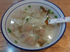 芹菜肉小馄饨-景芳周大姐(国大城市广场店)
