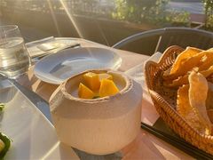 -暹罗酒肆泰餐厅酒吧