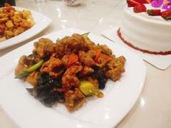 焦溜肥肠-大鸭梨烤鸭店(金顶街店)