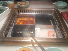 -巴渝瓦肆重庆鲜火锅(宝龙环湖店)