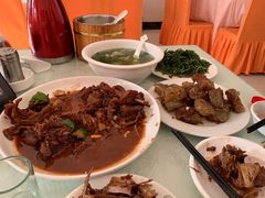 -胡老三家土菜馆·老店地方特色菜·招牌茅山地锅老鹅