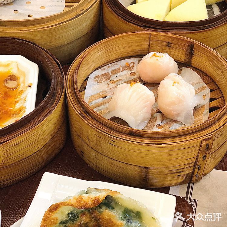有花生酱的咸汤底，细的挂面条比较弹牙 「陈皮牛肉丸」