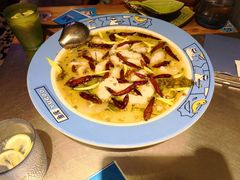 老坛无骨酸菜鱼片-鱼库·不仅是一家烤鱼店(车公庙店)