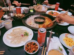 -重庆德庄火锅(体育中心店)