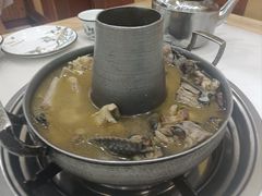 -阿妈土锅鸡