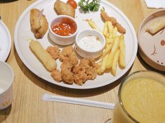 -菲滋意式餐厅(临平万达店)