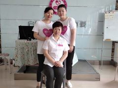 -爱月宝月嫂·育儿嫂(哈尔滨总店)