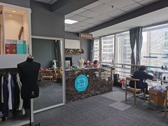 -易改衣·明星裁缝(金桥国际广场店)