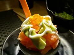 牛油果三文鱼一口饭-昊·来了寿司(双楠2店)
