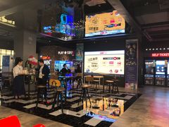 等候区-CGV影城(悦荟4DX店)