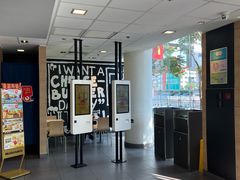 -麦当劳(假日广场店)