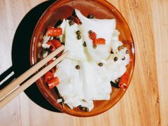 -半步颠小酒馆(繁花中心)