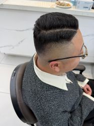 -尤司男士国潮理发馆