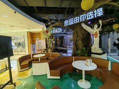 -暴风岛沉浸式体验馆(百联世纪店)