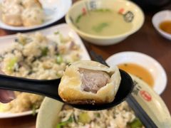 -舒蔡记生煎菜饭(云南中路店)
