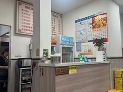 -何记酿皮店(西流湾店)
