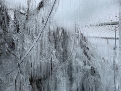 -大平台龙居瀑布旅游区