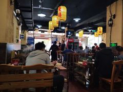 大堂-东镇老火锅(长春路首店)