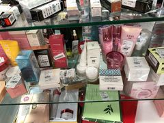 -唯品仓(东山锦轩·现代城店)
