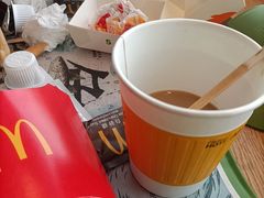 -麦当劳(展览路店)