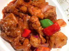 招牌菠萝咕噜鸡-玲珑·新粤菜(安华汇店)