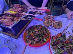 -海盗船. 龙虾烧烤. 酒馆