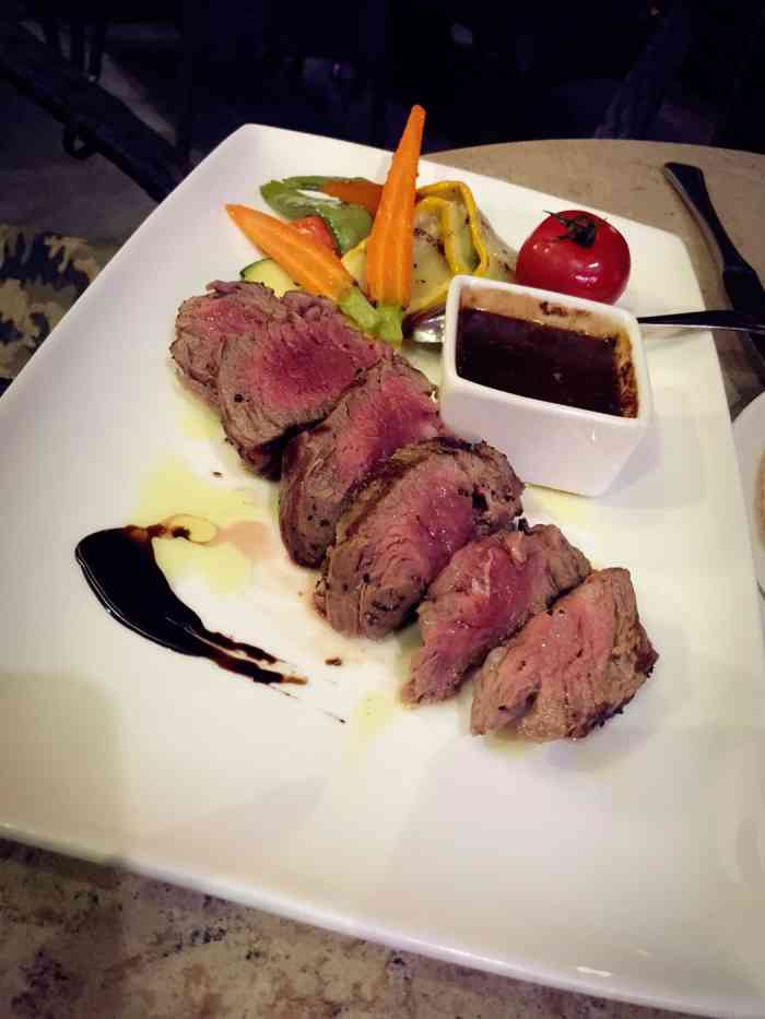 dv西餐厅-"团购去的,东西量很少我要的是红茶,还蛮."-大众点评移动版