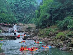 -安吉龙王山峡谷漂流