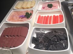-海底捞火锅鲜切牛肉主题店(长寿路店)