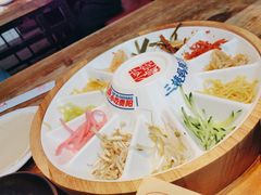 -怪噜范·老贵阳街头名小吃(云上方舟店)
