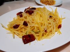 酸辣土豆丝-茅庐毛血旺(临沂泰盛广场店)