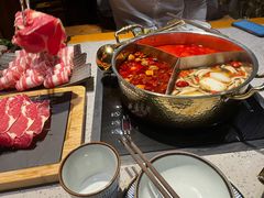 -花眷·私房火锅(花半里万达店)