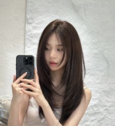 -安蒂护肤造型