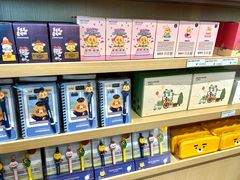 -KAKAO FRIENDS(弘大店)