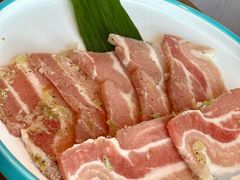 -炼火烤肉店